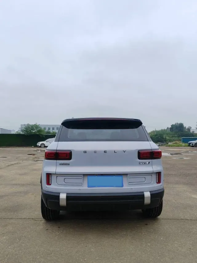 2023 Geely ICON 1.5T 181HP L4 7DCT,autocango,china used car exporter,china ev exporter,chinese used car exporter,chinese used ev exporter