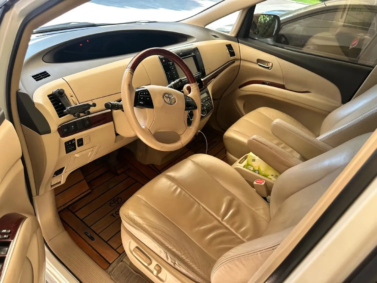 2012 Toyota Previa 2.4L 170HP L4 CVT,autocango,china used car exporter,china ev exporter,chinese used car exporter,chinese used ev exporter