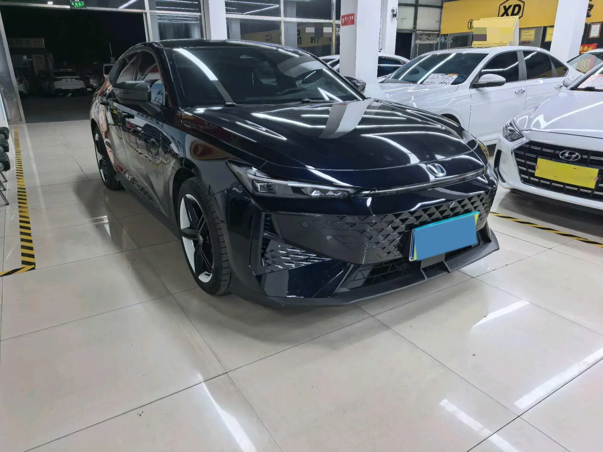 2024 CHANGAN UNI-V thumbnail 3