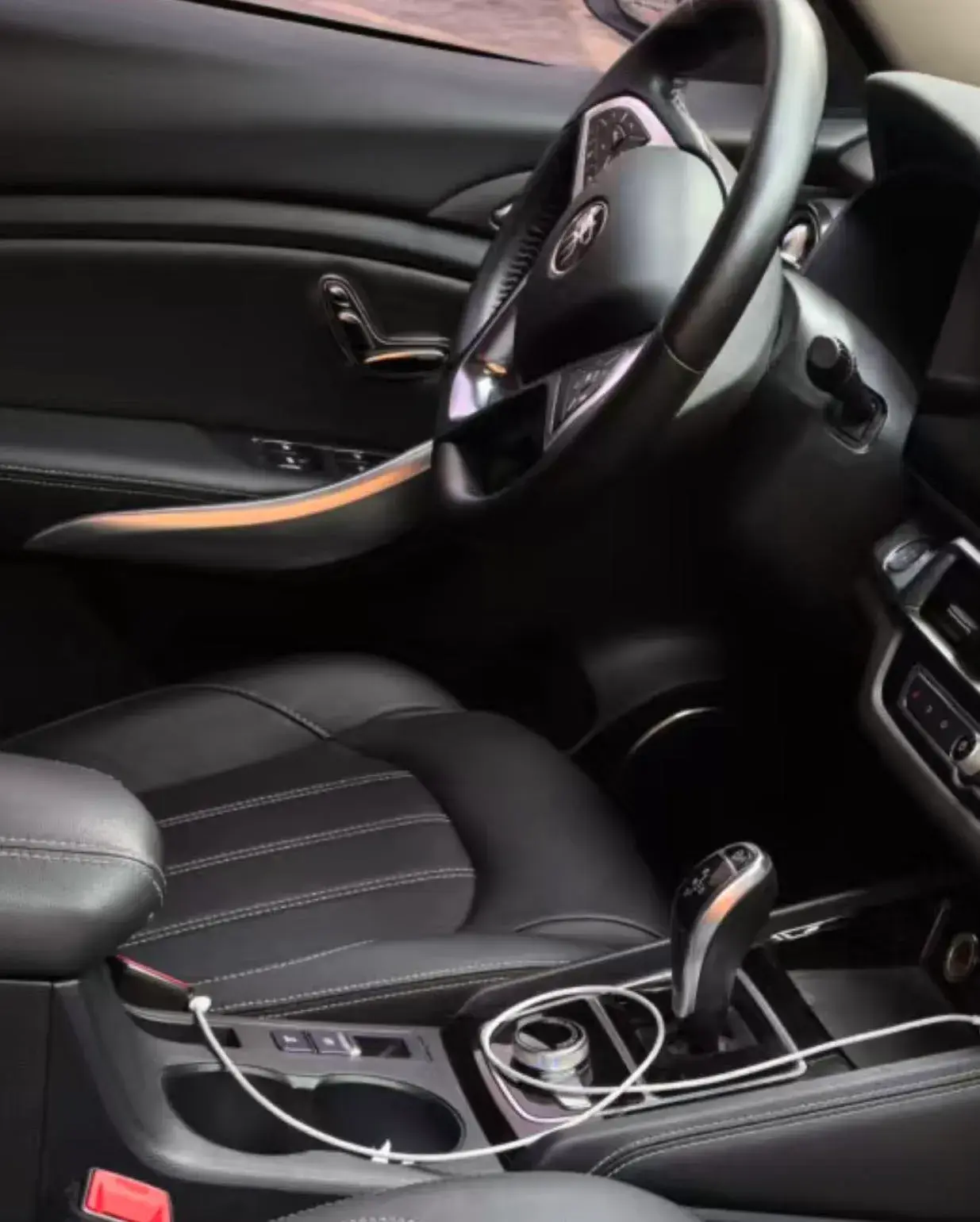 2019 BYD SONG thumbnail 4