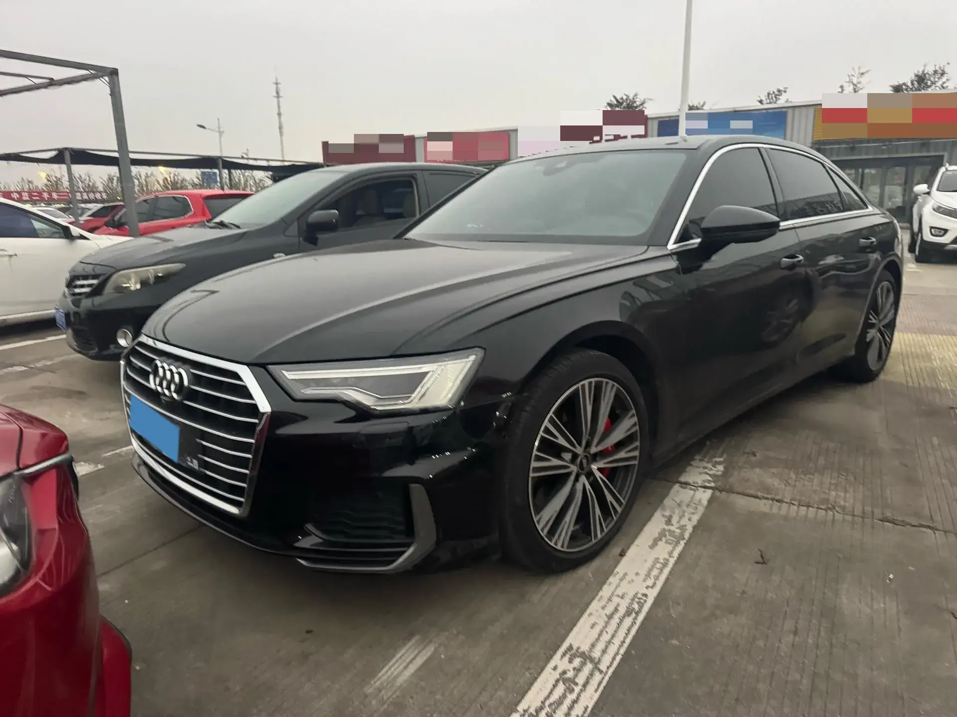 2022 AUDI A6L view 1