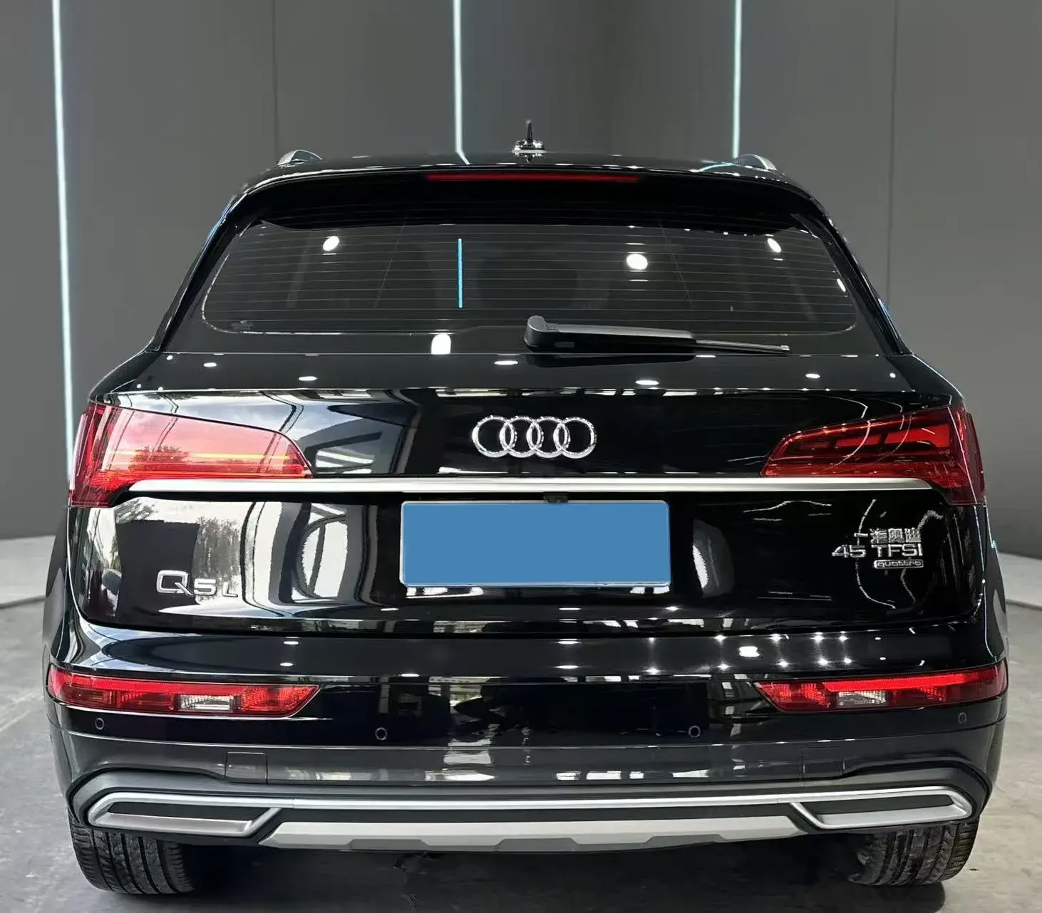 2022 AUDI Q5L thumbnail 2