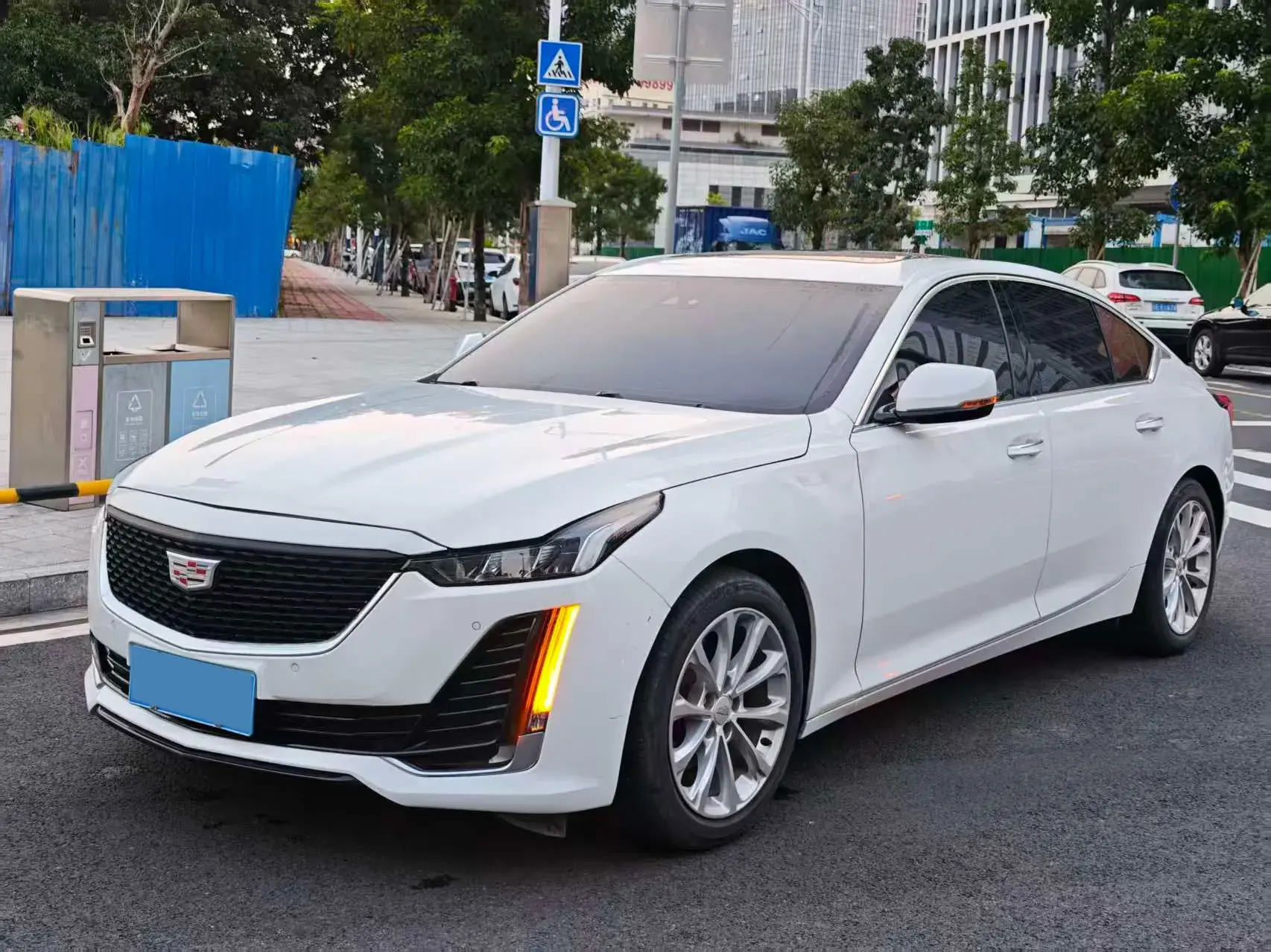 2020 CADILLAC CT5 view 1