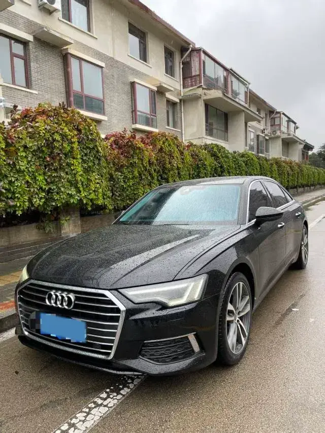 2020 AUDI A6L view 1