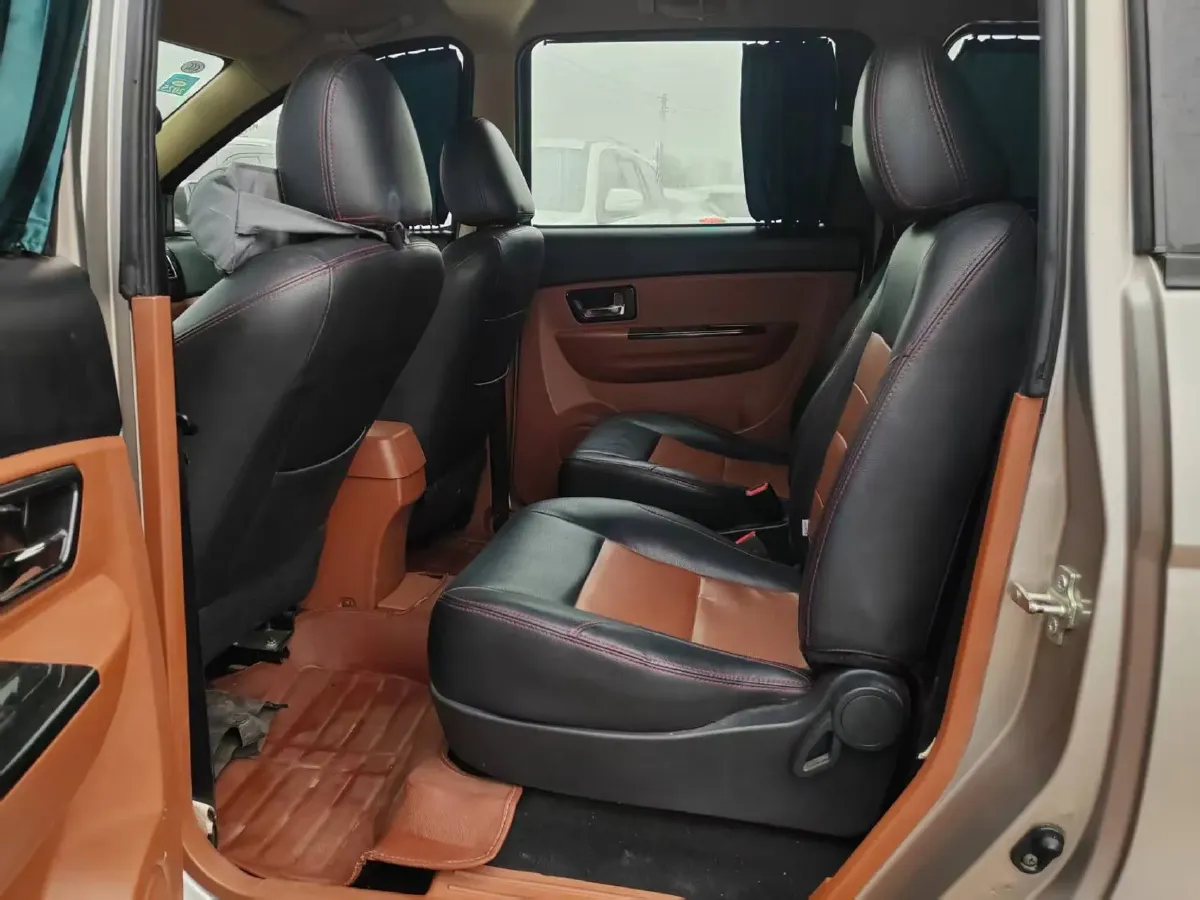 2015 LiFan LeTu 1.5L 109HP L4 5MT,autocango,china used car exporter,china ev exporter,chinese used car exporter,chinese used ev exporter