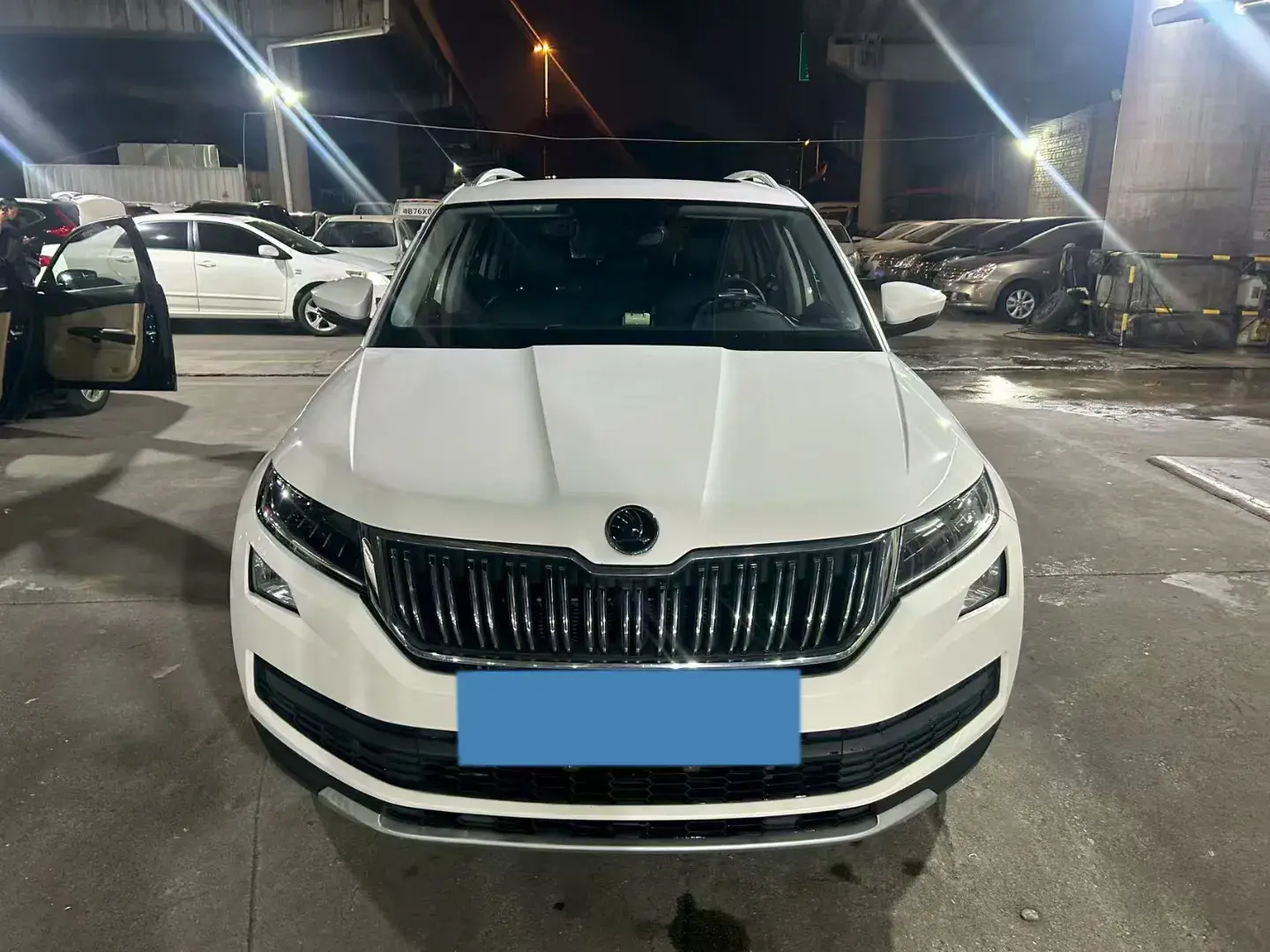 2018 SKODA KODIAK thumbnail 2