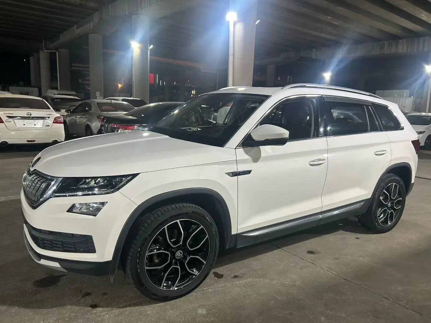 2018 SKODA KODIAK view 1