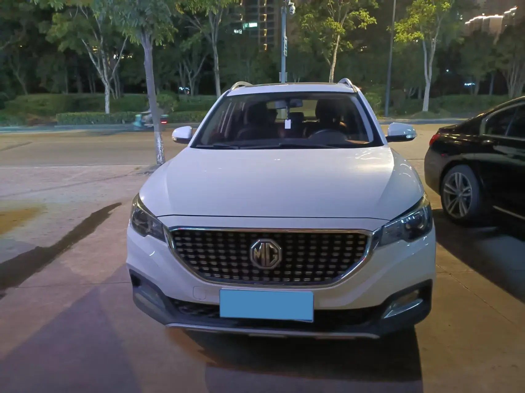 2018 MG ZS thumbnail 2