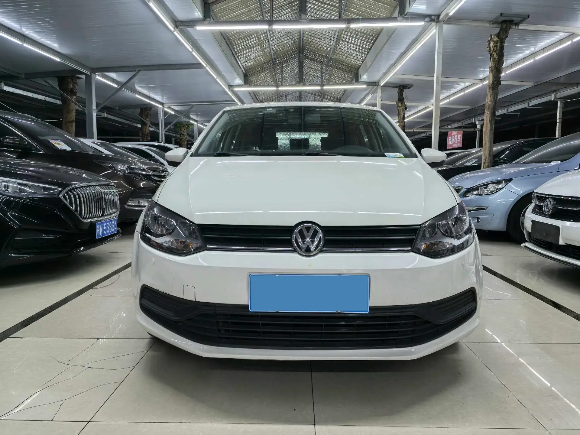 2016 VOLKSWAGEN POLO thumbnail 2