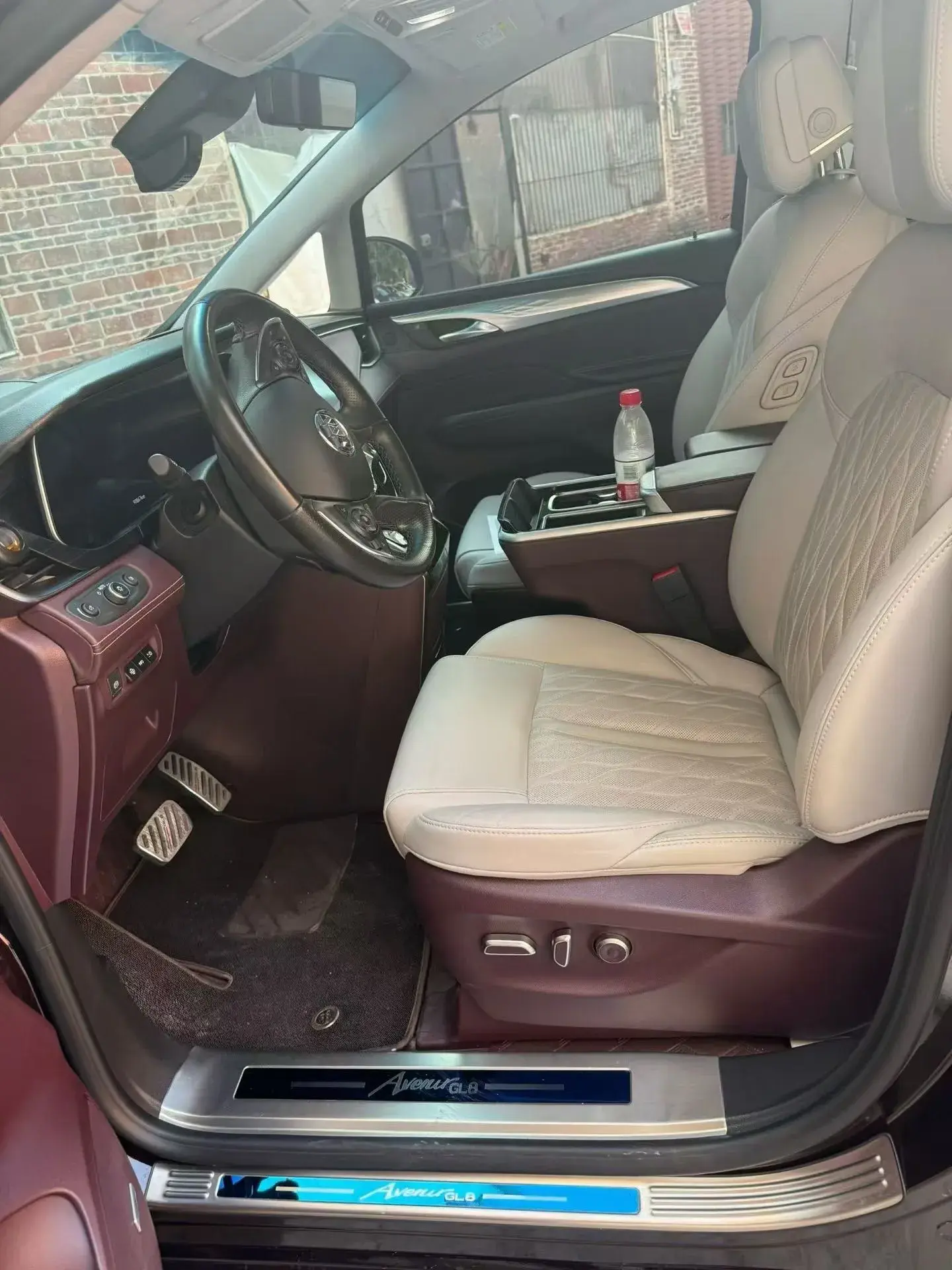 2023 BUICK GL8 thumbnail 2