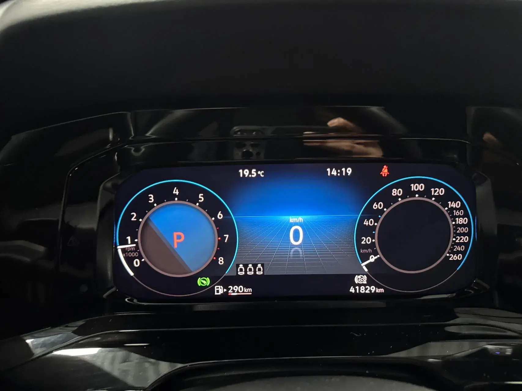 2021 VOLKSWAGEN GOLF thumbnail 4