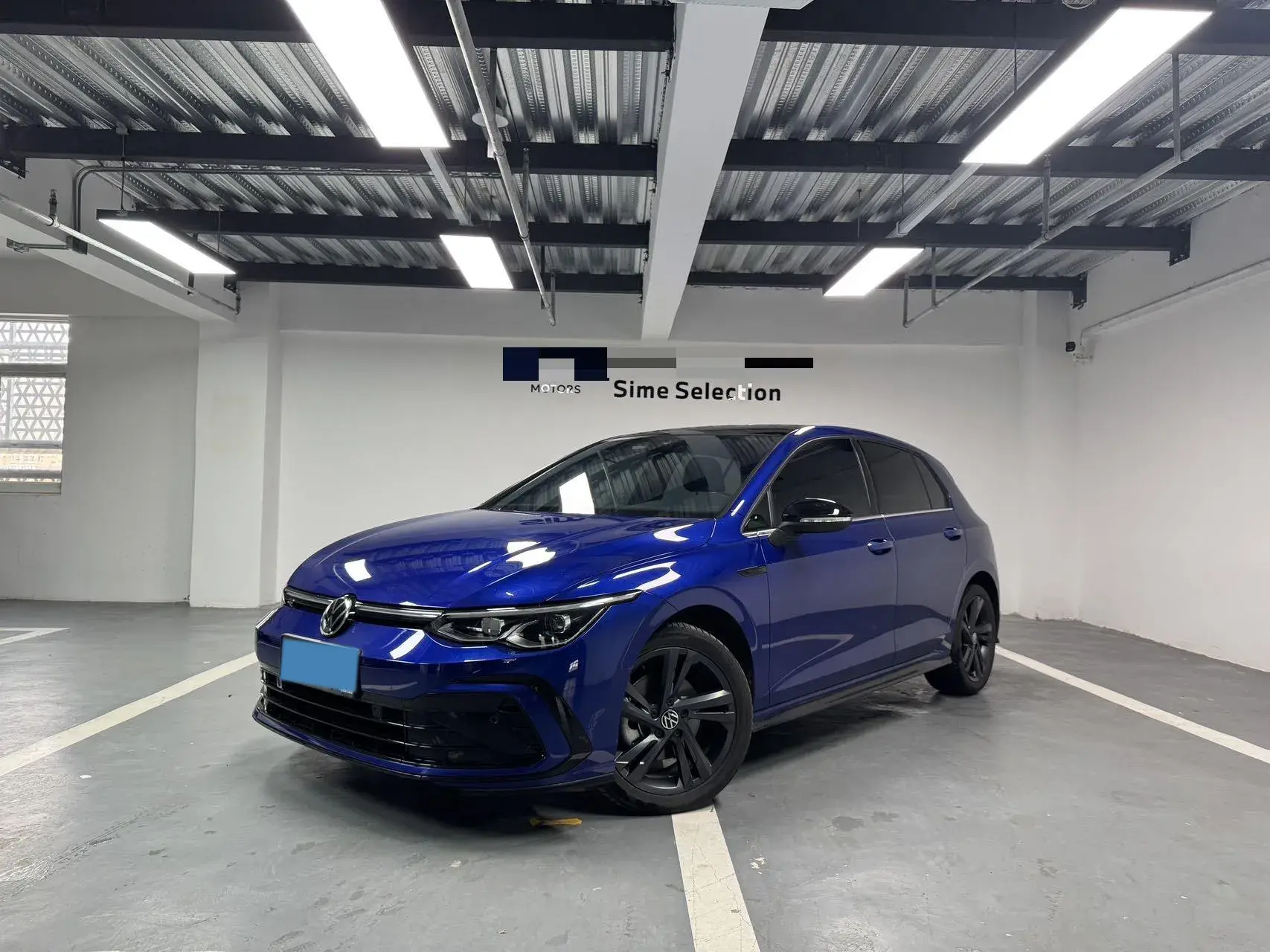 2021 VOLKSWAGEN GOLF view 1