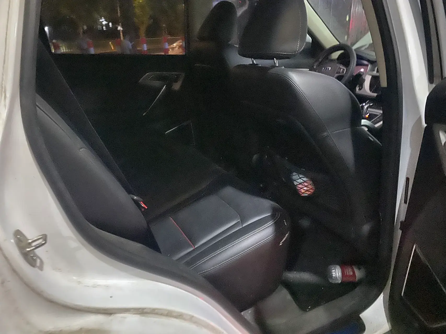 2020 GEELY AZKARRA thumbnail 4