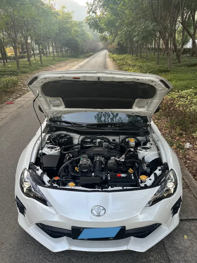2019 Toyota 86 2.0L 200HP H4 6MT,autocango,china used car exporter,china ev exporter,chinese used car exporter,chinese used ev exporter