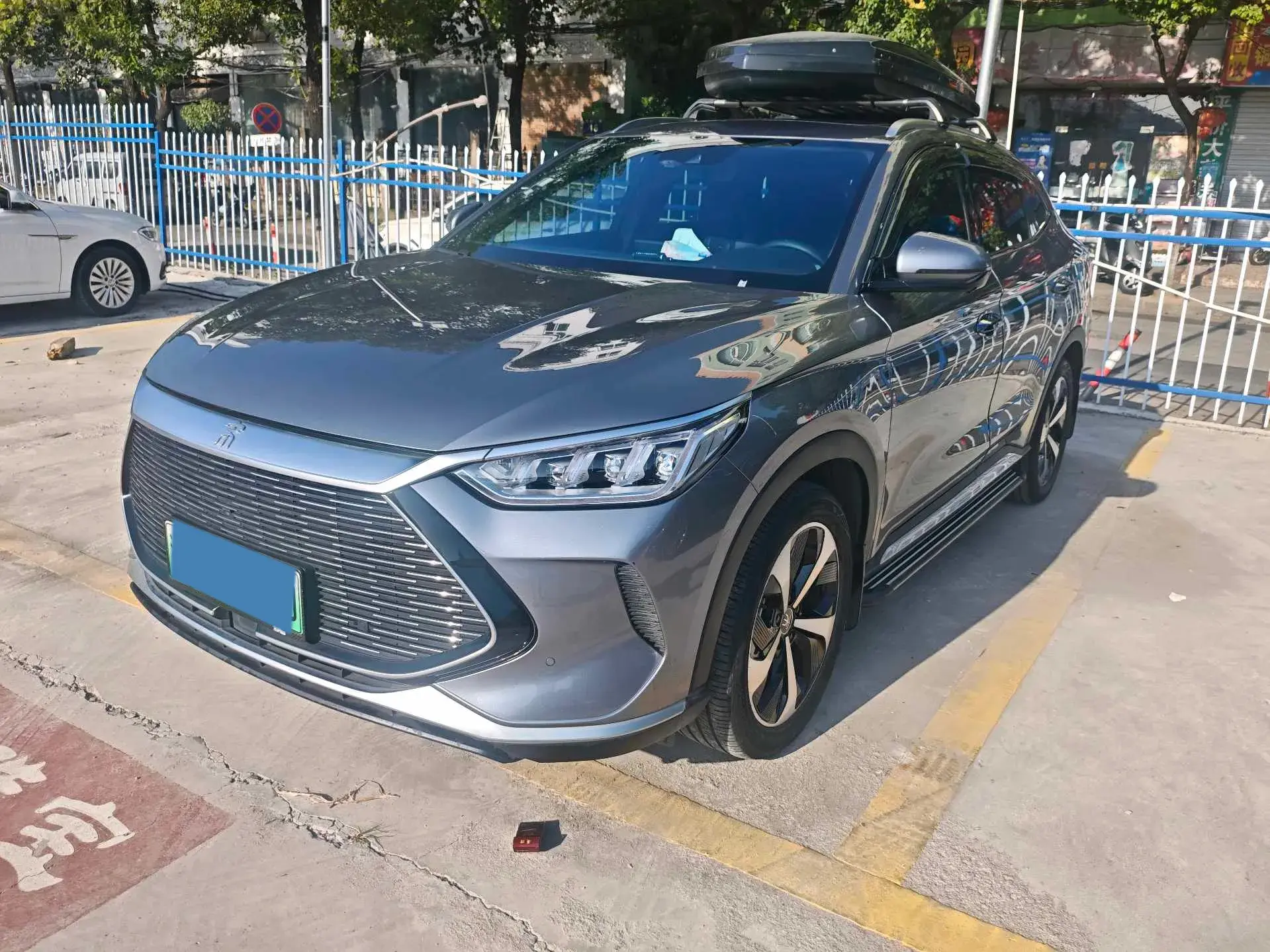 2021 BYD SONG view 1