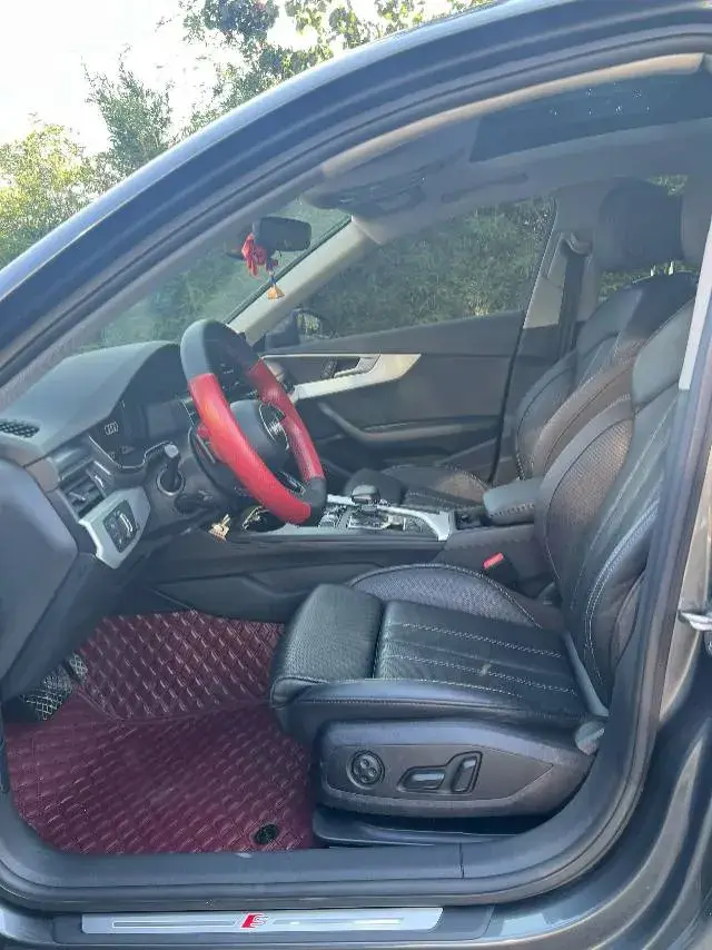 2022 AUDI A4L thumbnail 4