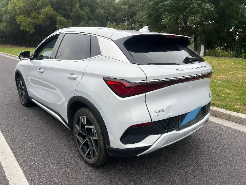 2022 BYD YUAN thumbnail 4