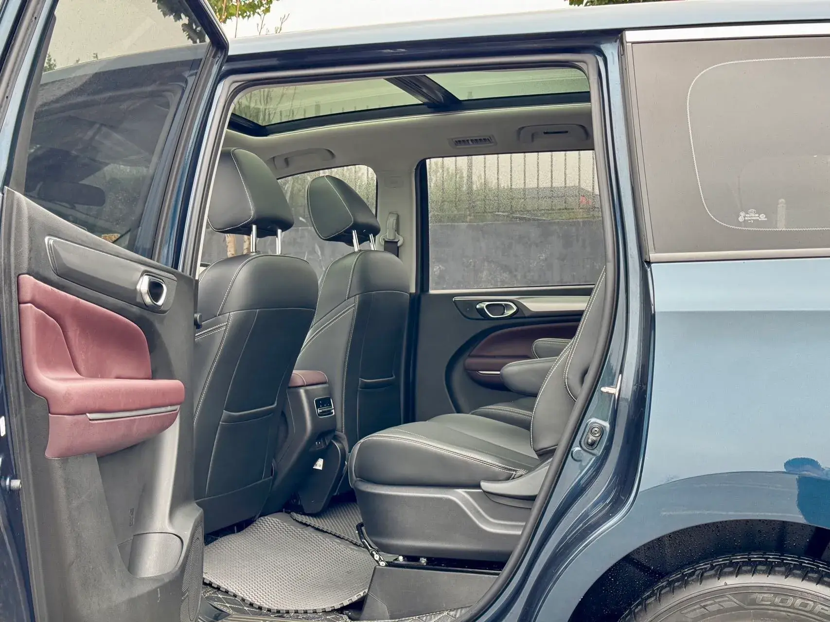 2021 GAC TRUMPCHI thumbnail 3