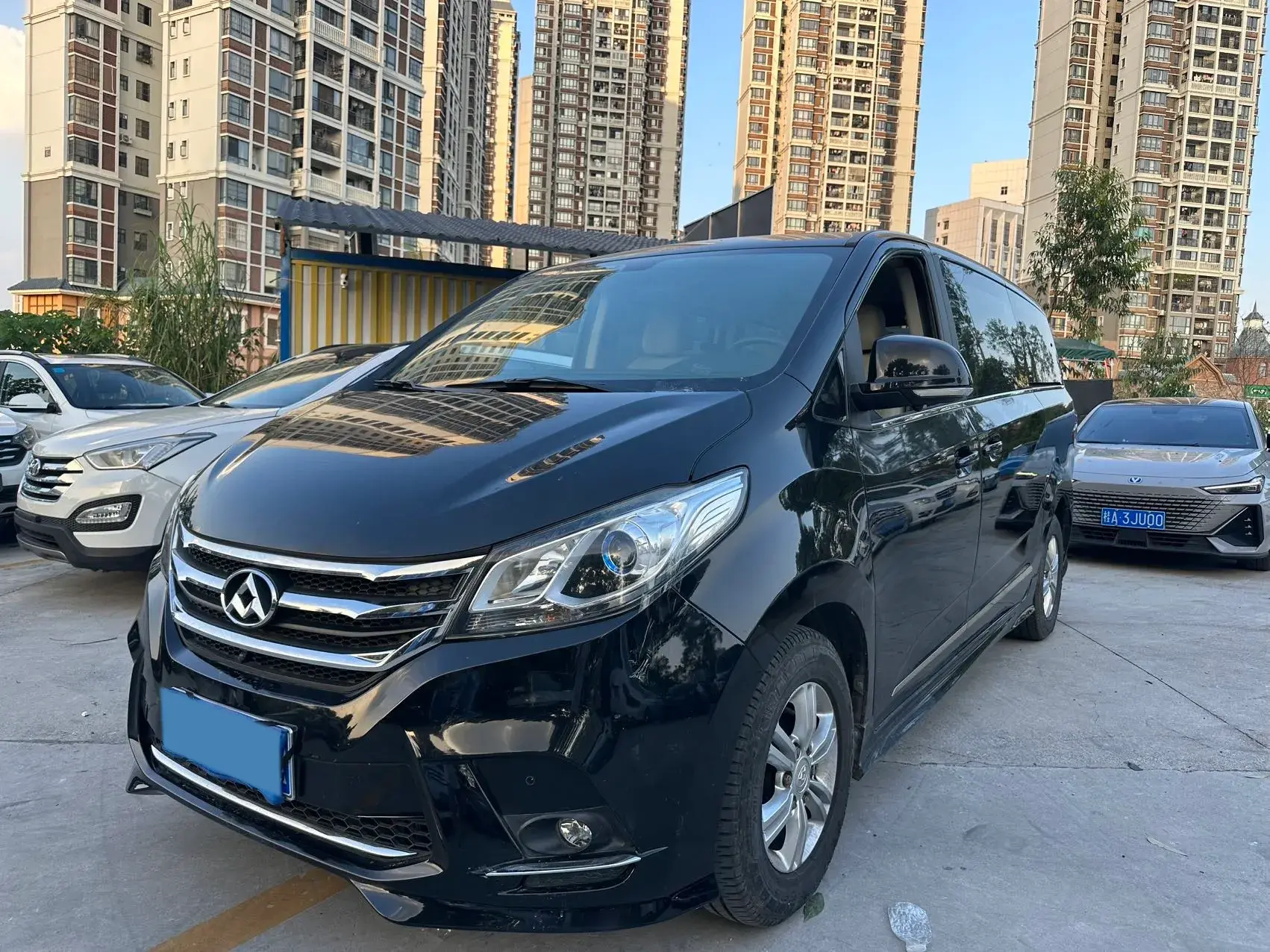 2016 MAXUS G10 view 1