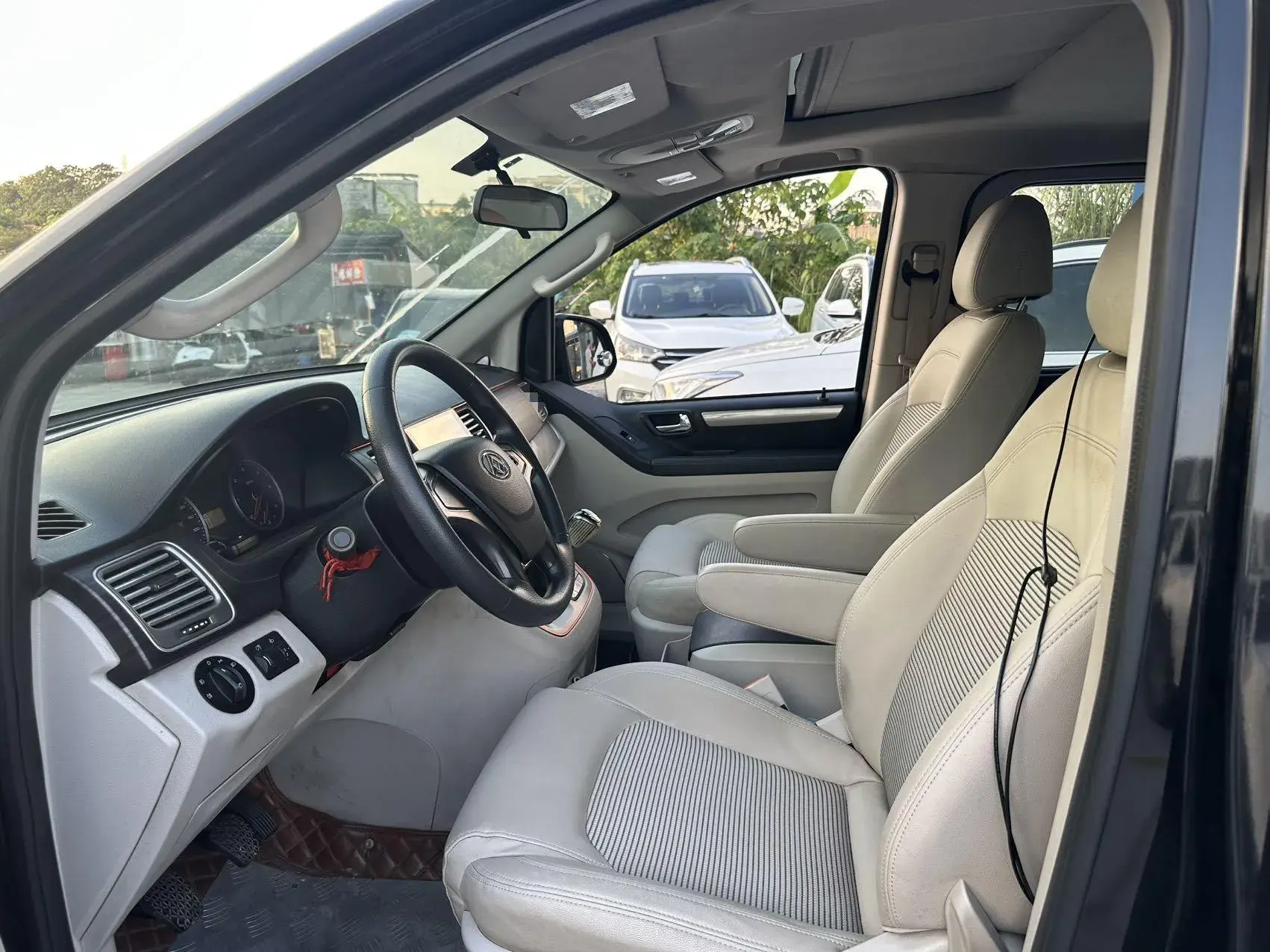 2016 MAXUS G10 thumbnail 4