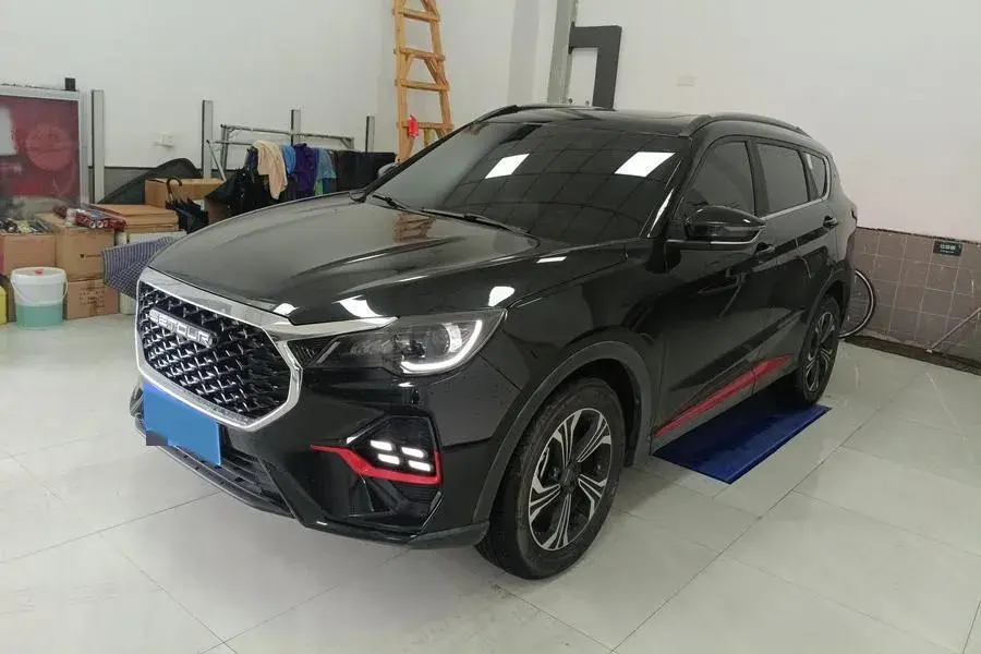 2023 JETOUR X70 view 1