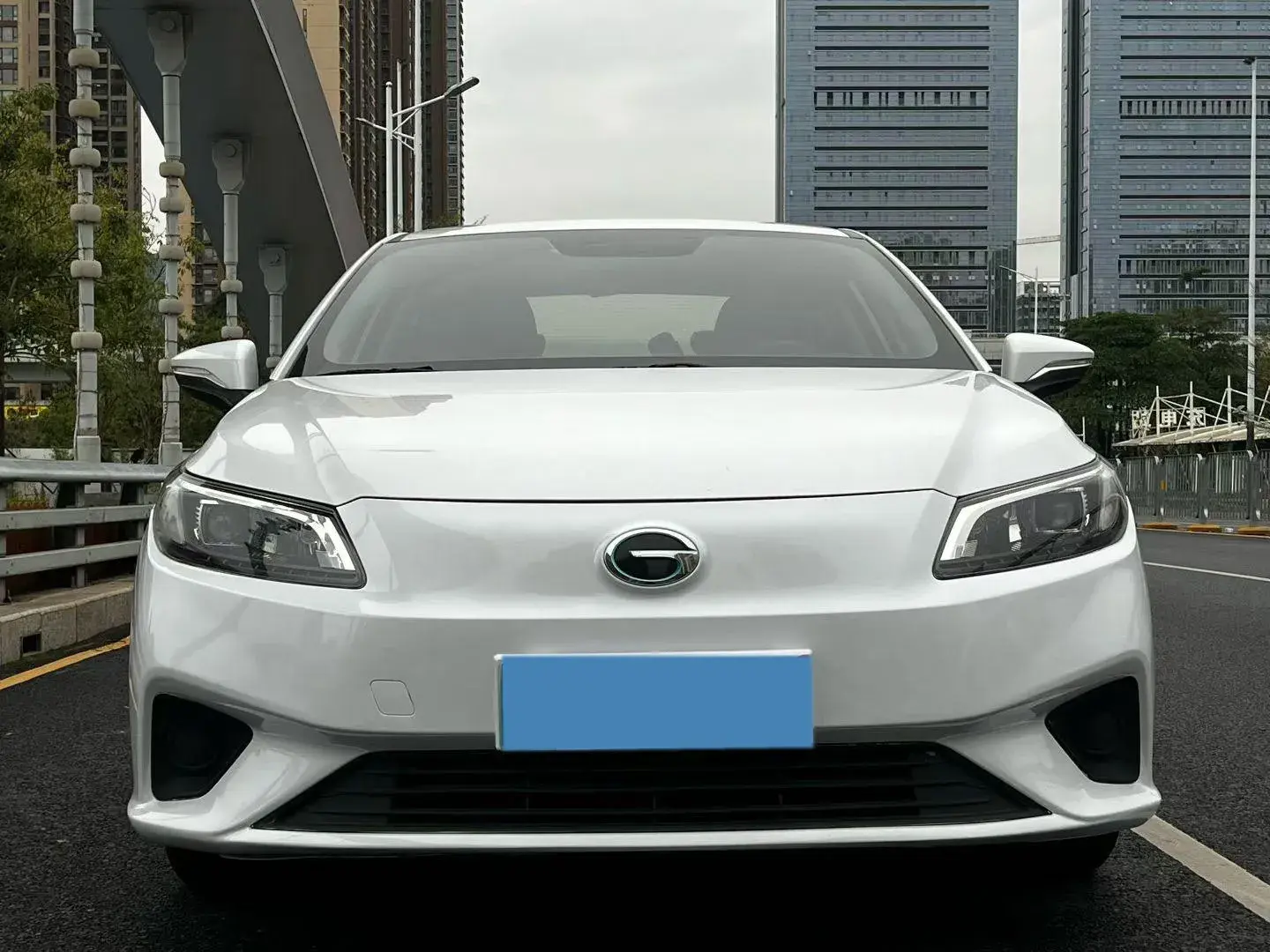 2019 AION S thumbnail 2