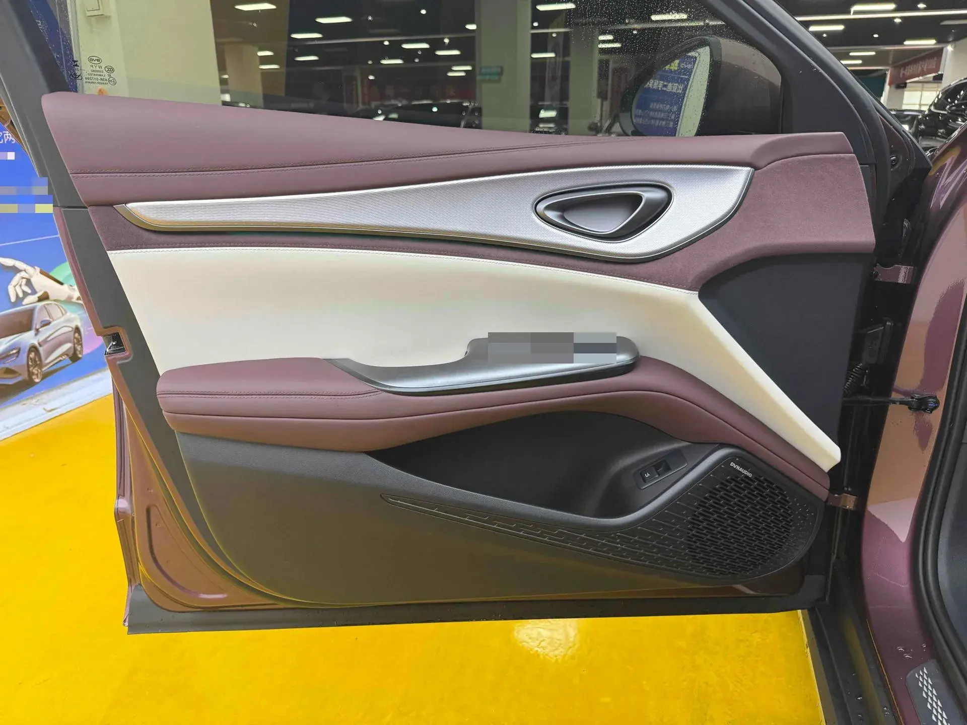 2025 BYD SEAL07 thumbnail 3