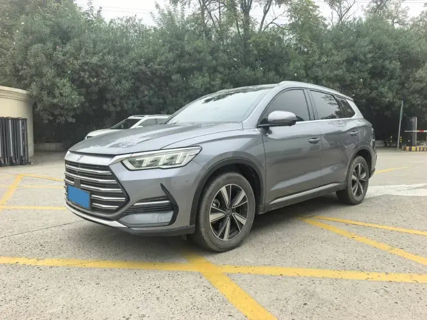 2022 BYD SONG view 1