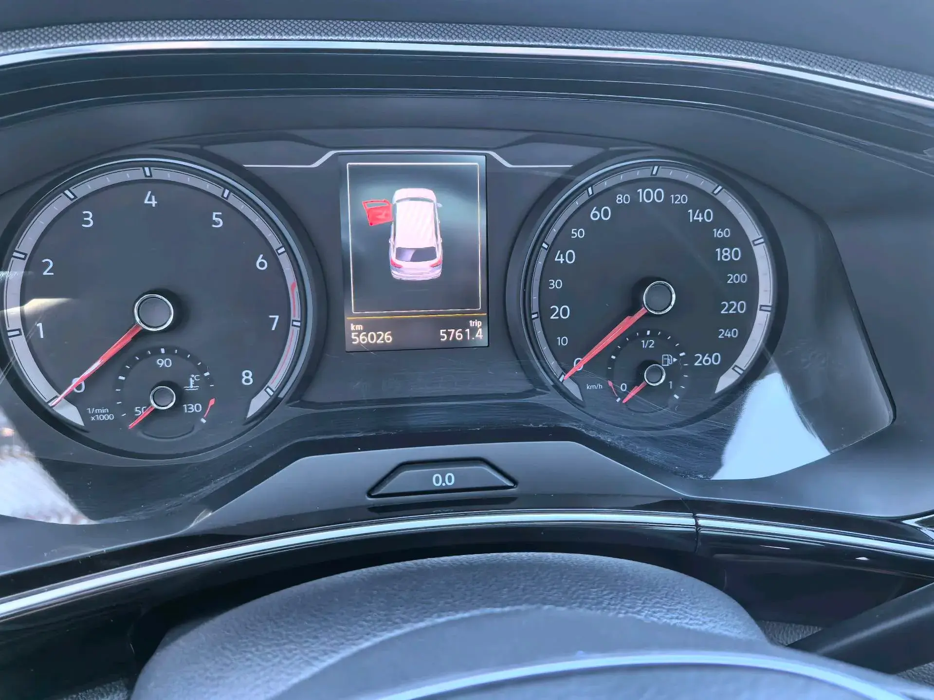 2019 VOLKSWAGEN TAYRON thumbnail 4