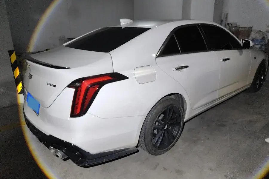 2022 CADILLAC CT4 thumbnail 3