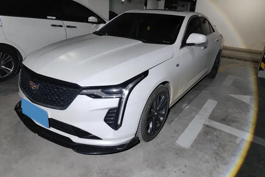 2022 Cadillac CT4 2.0T 237HP L4 8AT