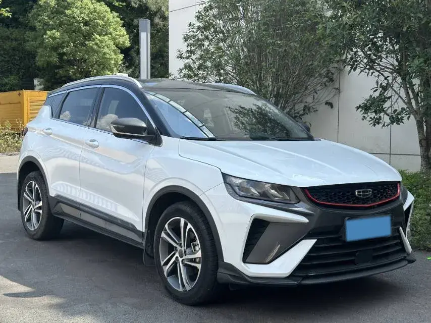 2021 GEELY COOLRAY thumbnail 3