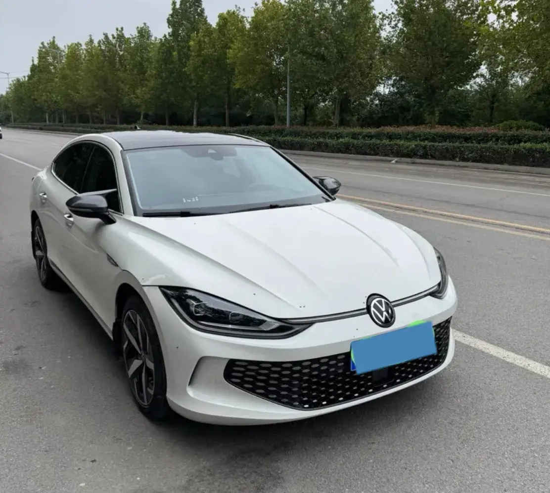 2022 VOLKSWAGEN LAMANDO thumbnail 2