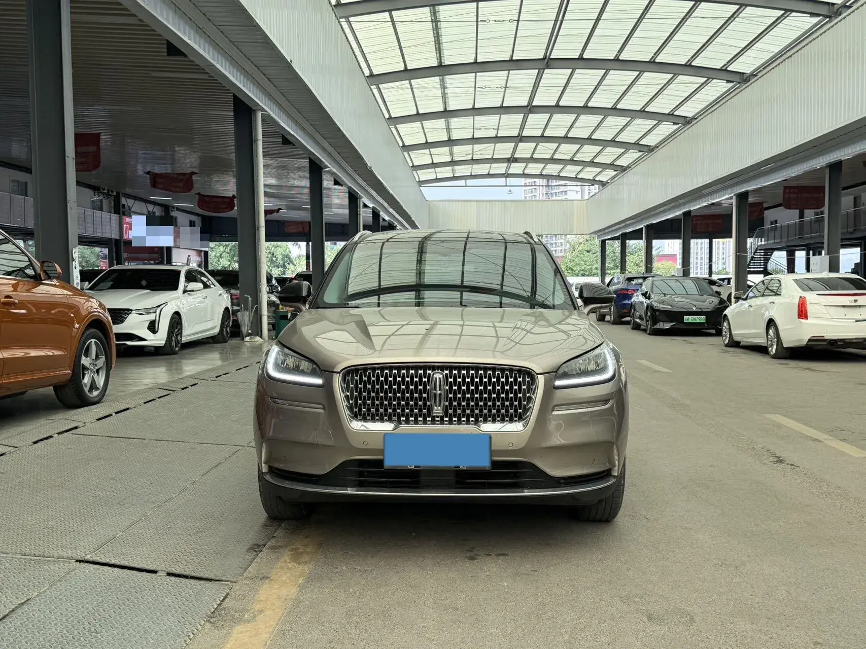 2021 LINCOLN CORSAIR thumbnail 2