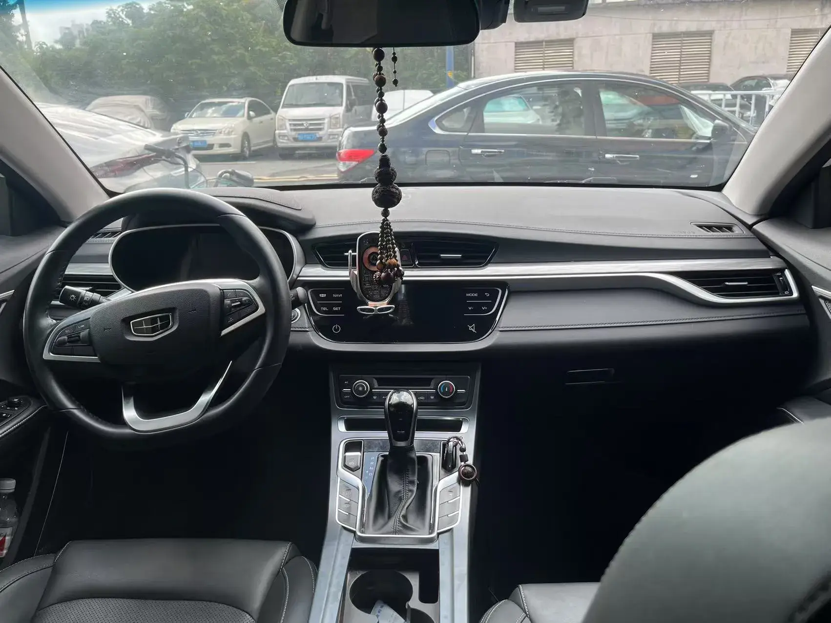 2019 GEELY EMGRAND thumbnail 4