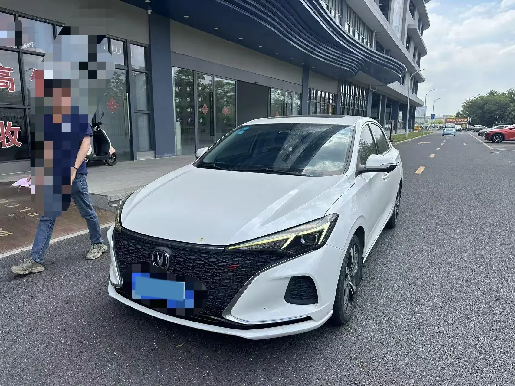 2020 CHANGAN EADO view 1