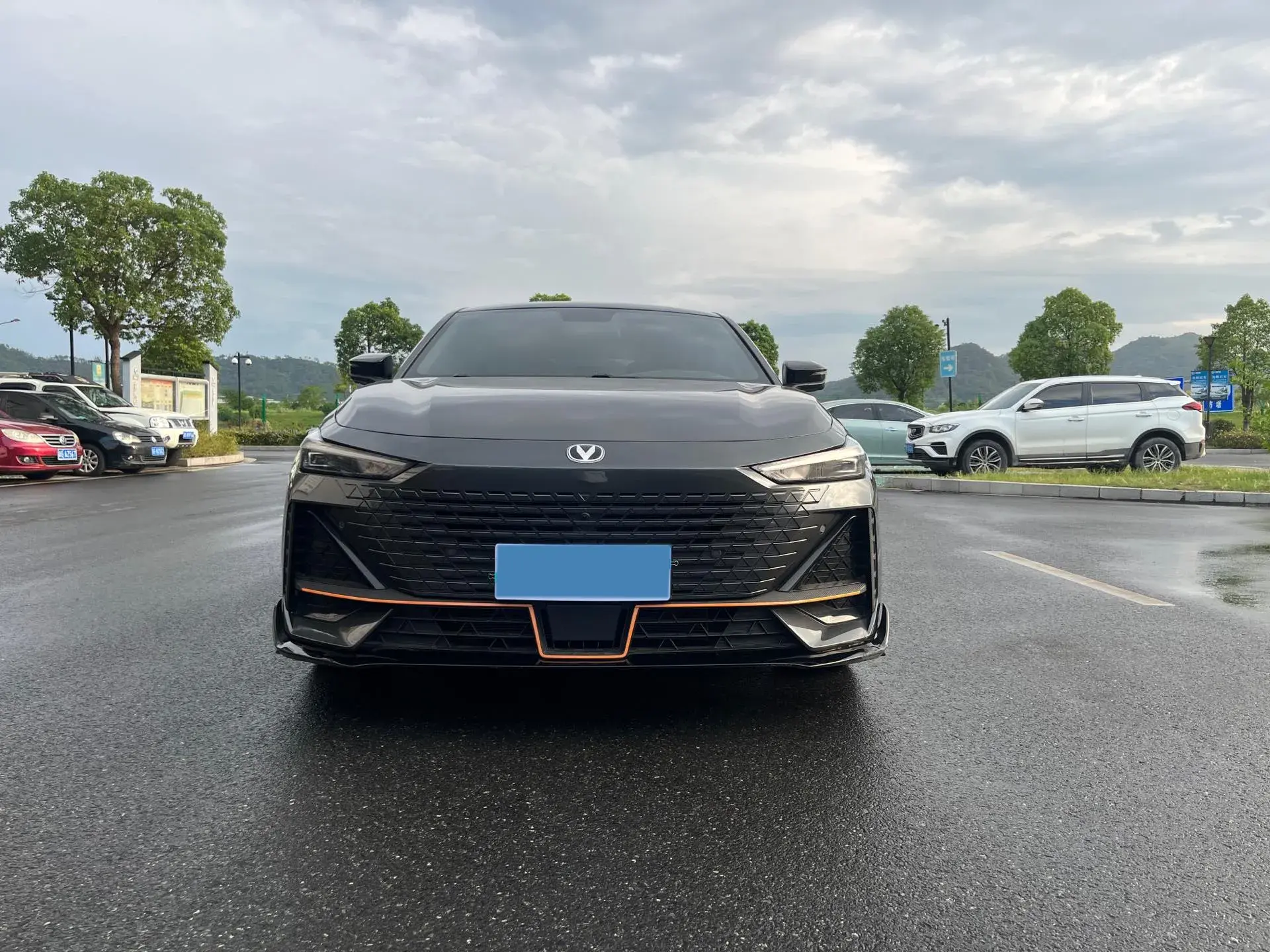 2022 CHANGAN UNI-V thumbnail 2