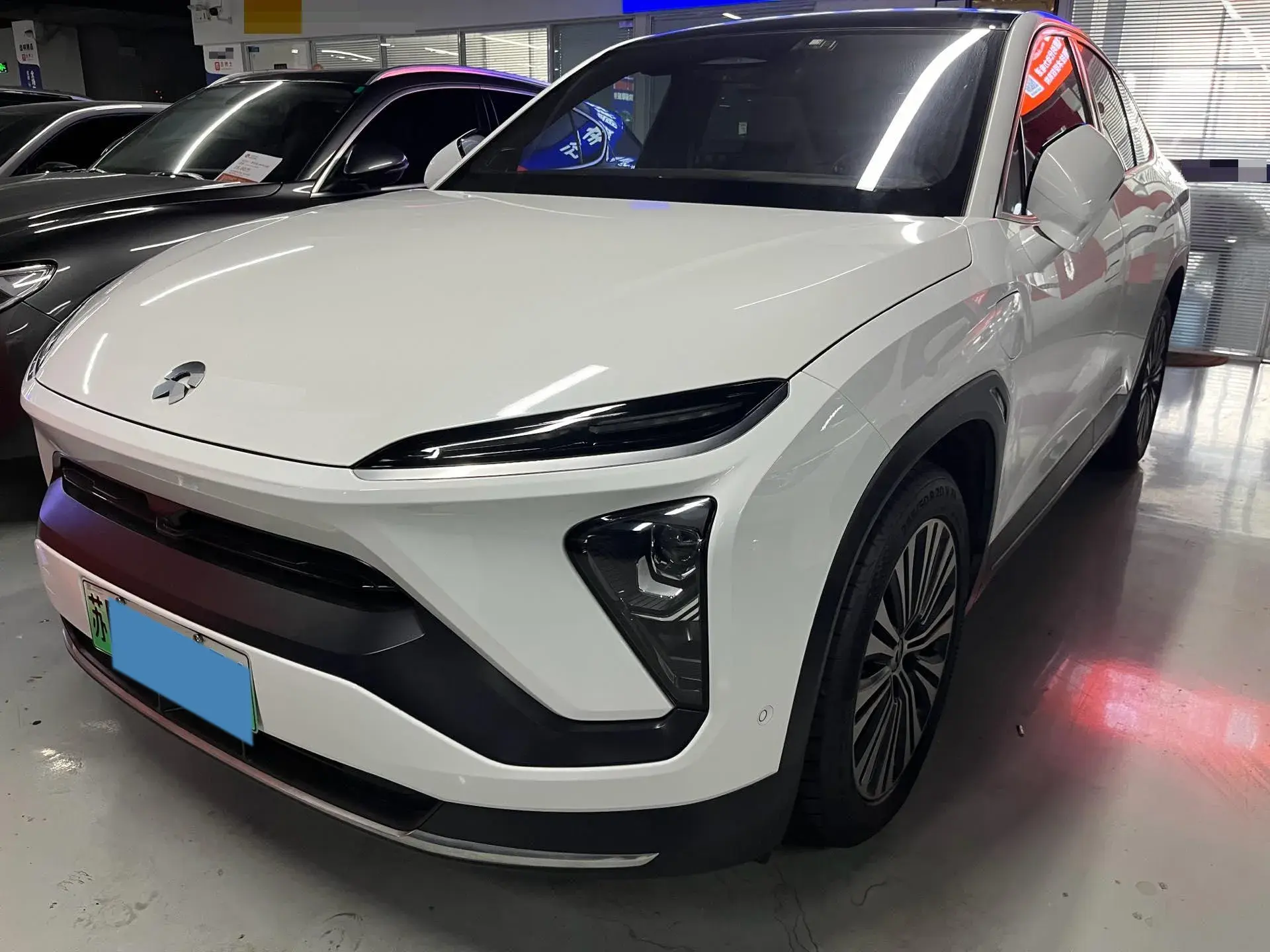 2020 NIO EC6 view 1