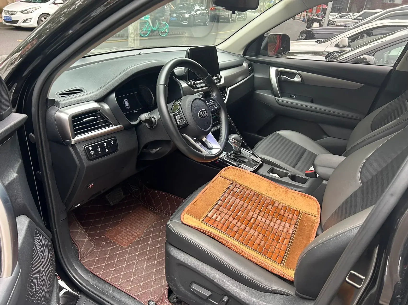 2018 KIA SPORTAGE thumbnail 4