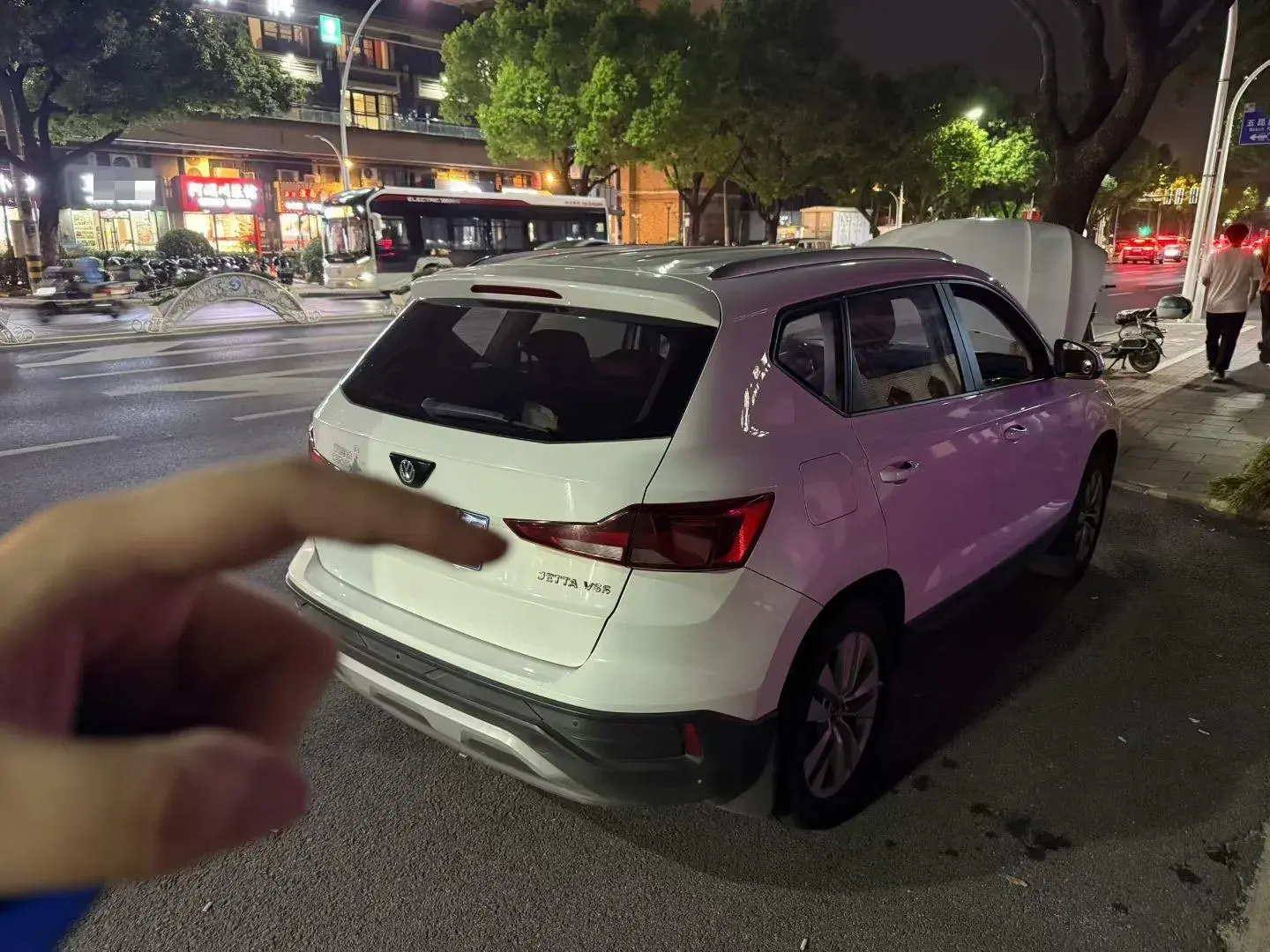 2021 JETTA VS5 thumbnail 3