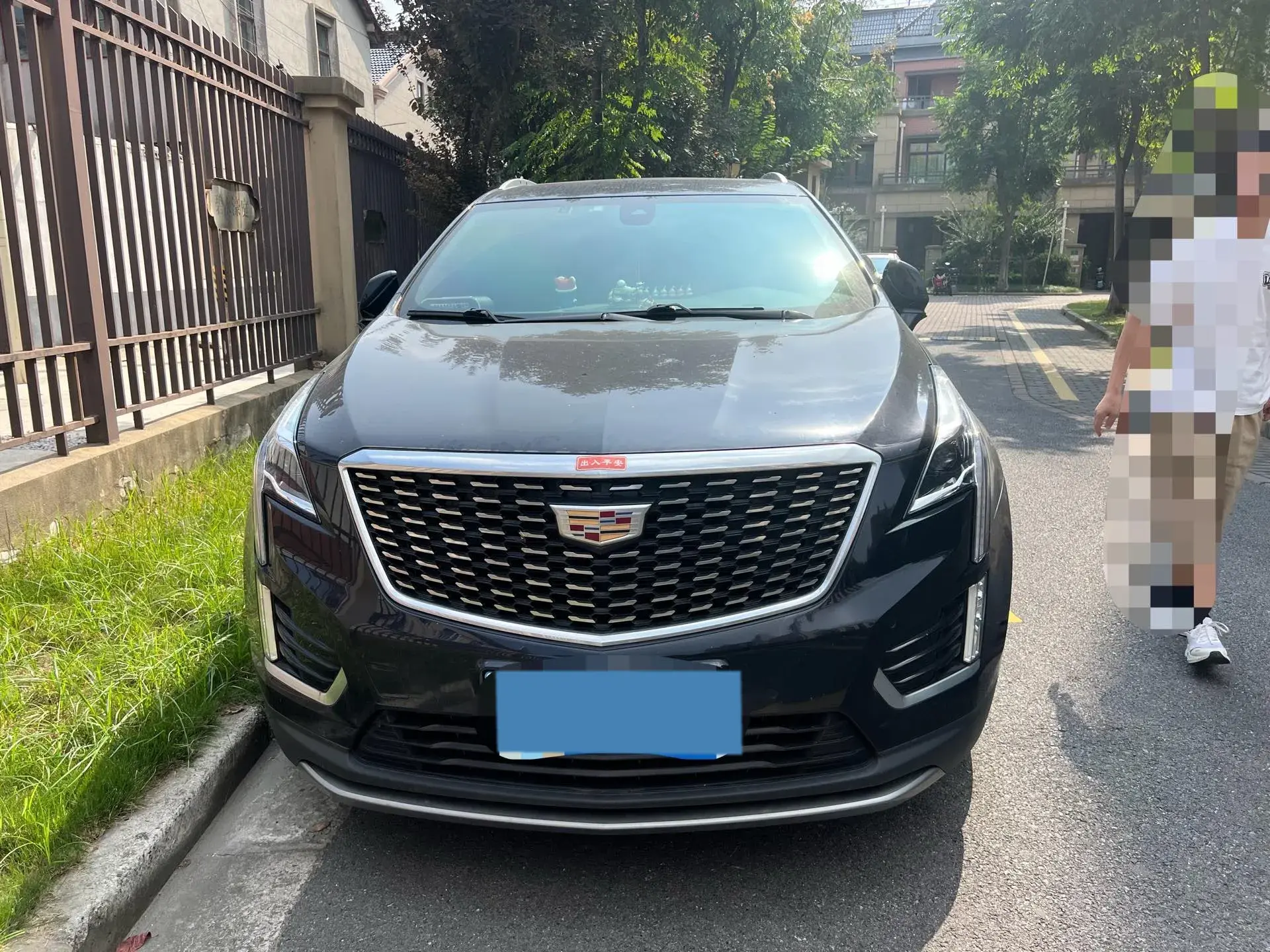 2021 CADILLAC XT5 thumbnail 2
