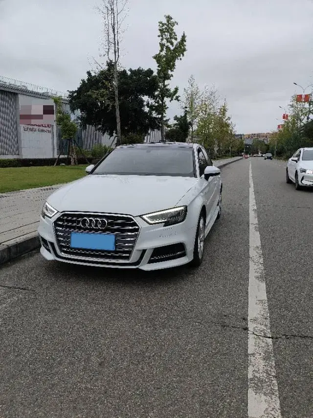2019 AUDI A3 view 1