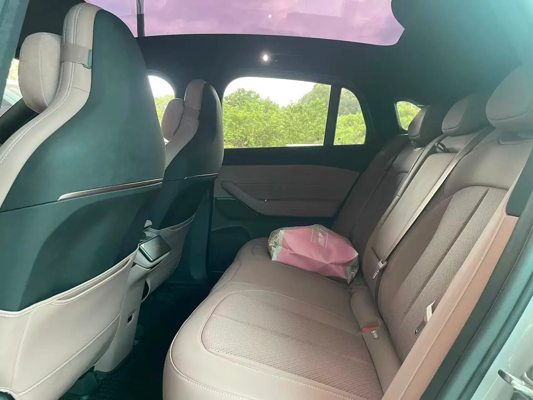 2024 NIO ES6 thumbnail 3