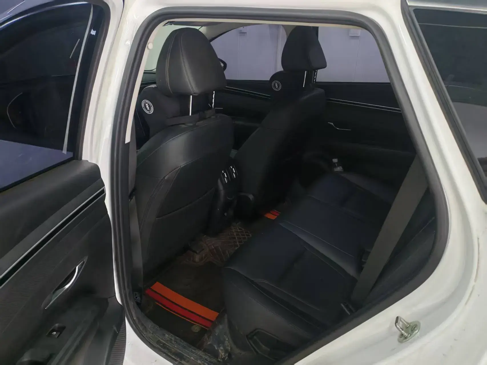 2023 HYUNDAI TUCSON thumbnail 3