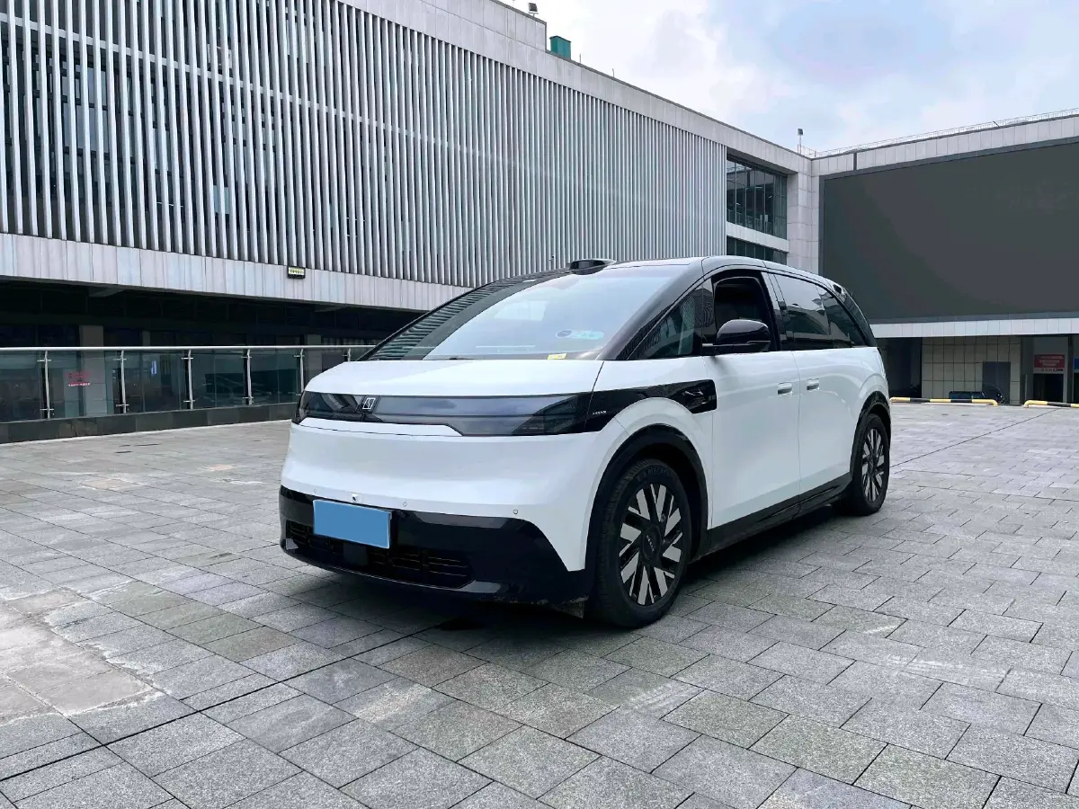 2025 Zeekr MIX BEV 102KWH