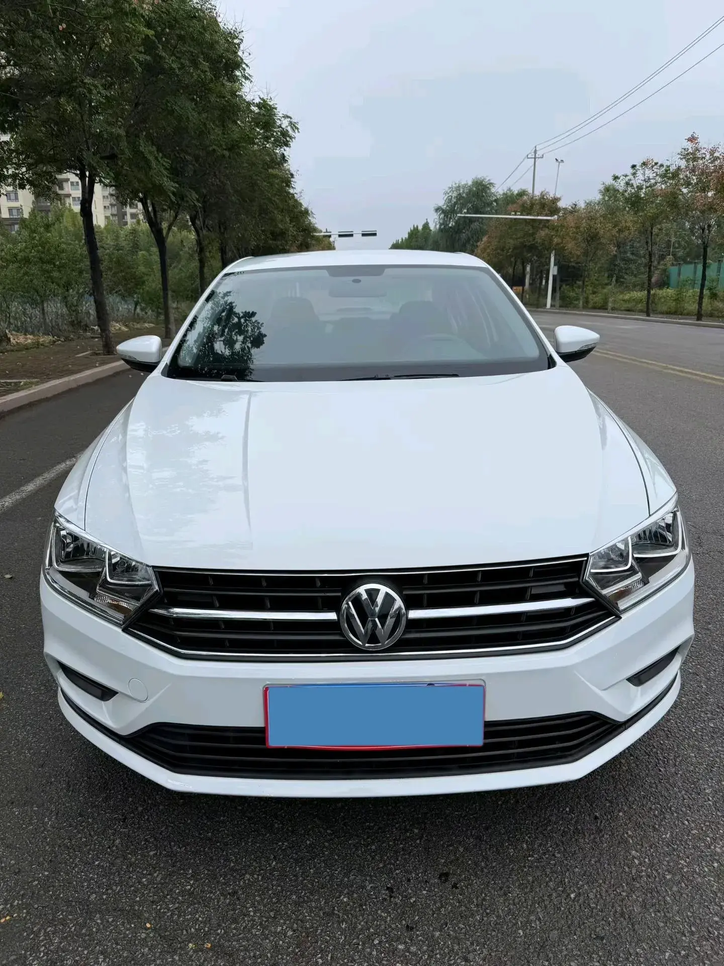 2019 VOLKSWAGEN BORA thumbnail 2