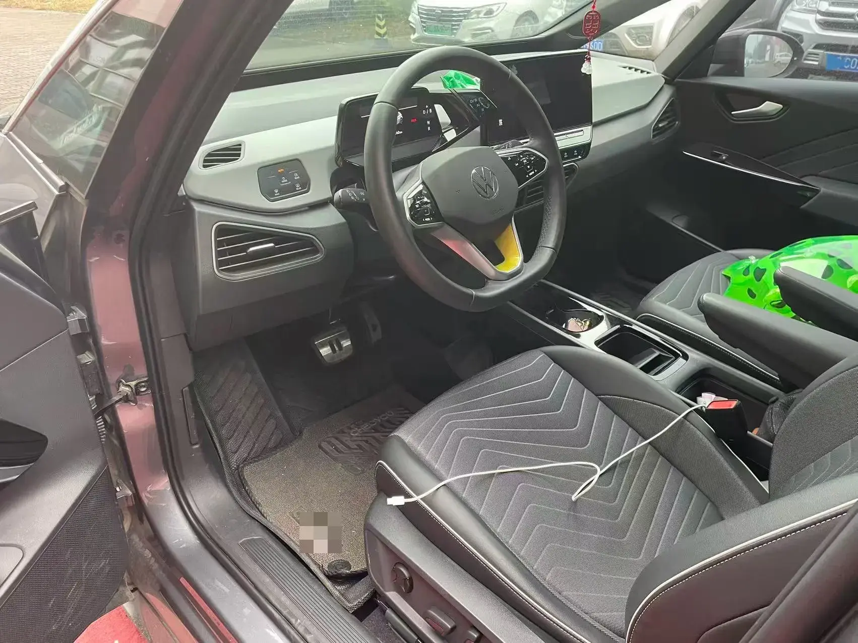 2023 VOLKSWAGEN ID.3 thumbnail 2