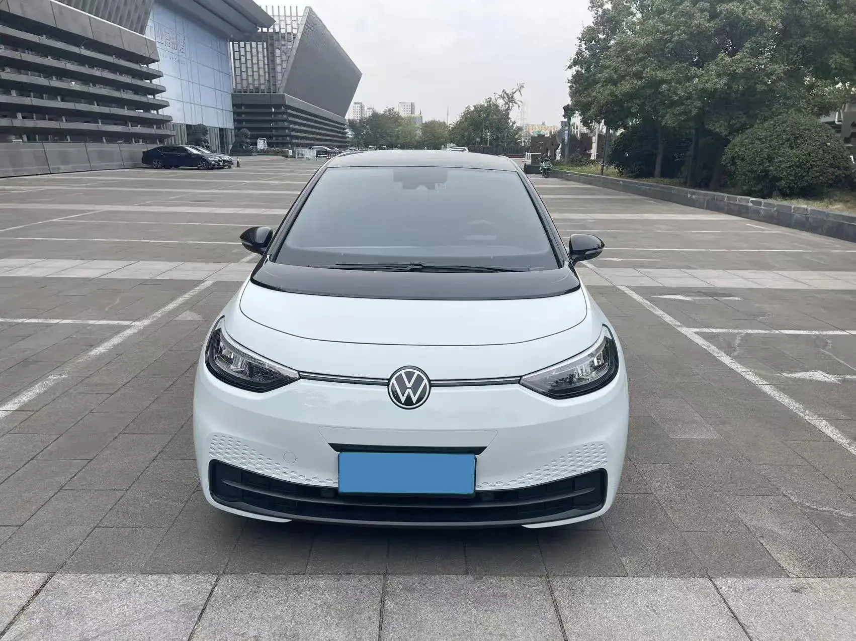 2023 VOLKSWAGEN ID.3 thumbnail 2