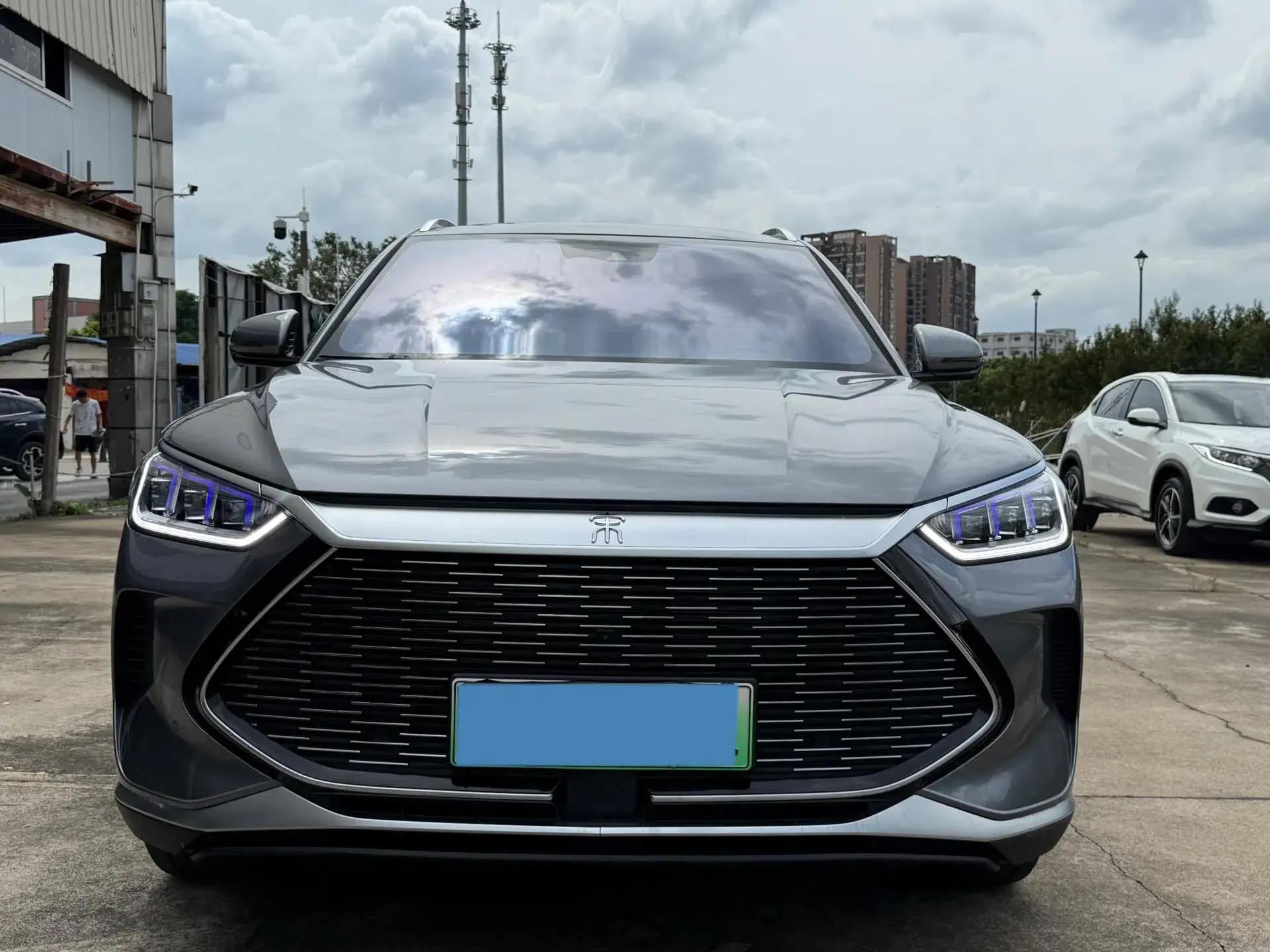 2021 BYD SONG thumbnail 2