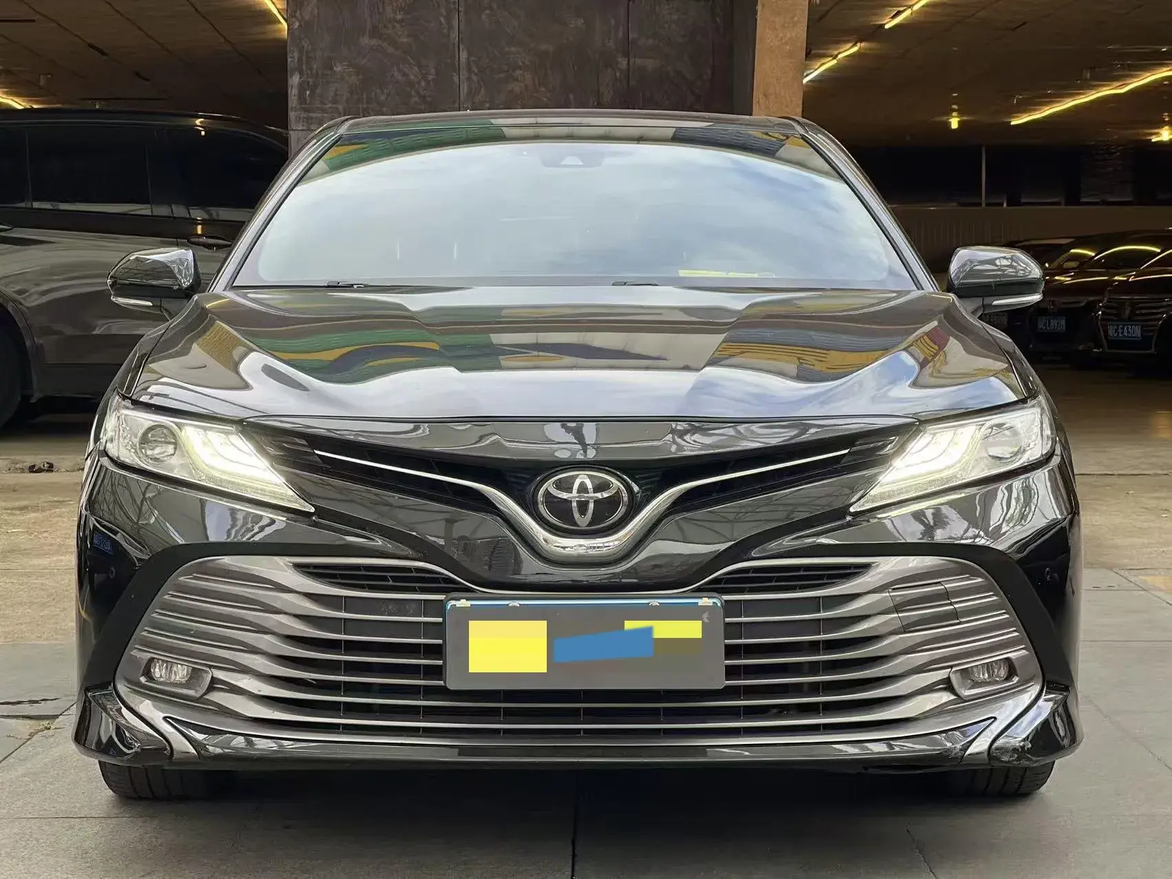 2019 TOYOTA CAMRY thumbnail 2